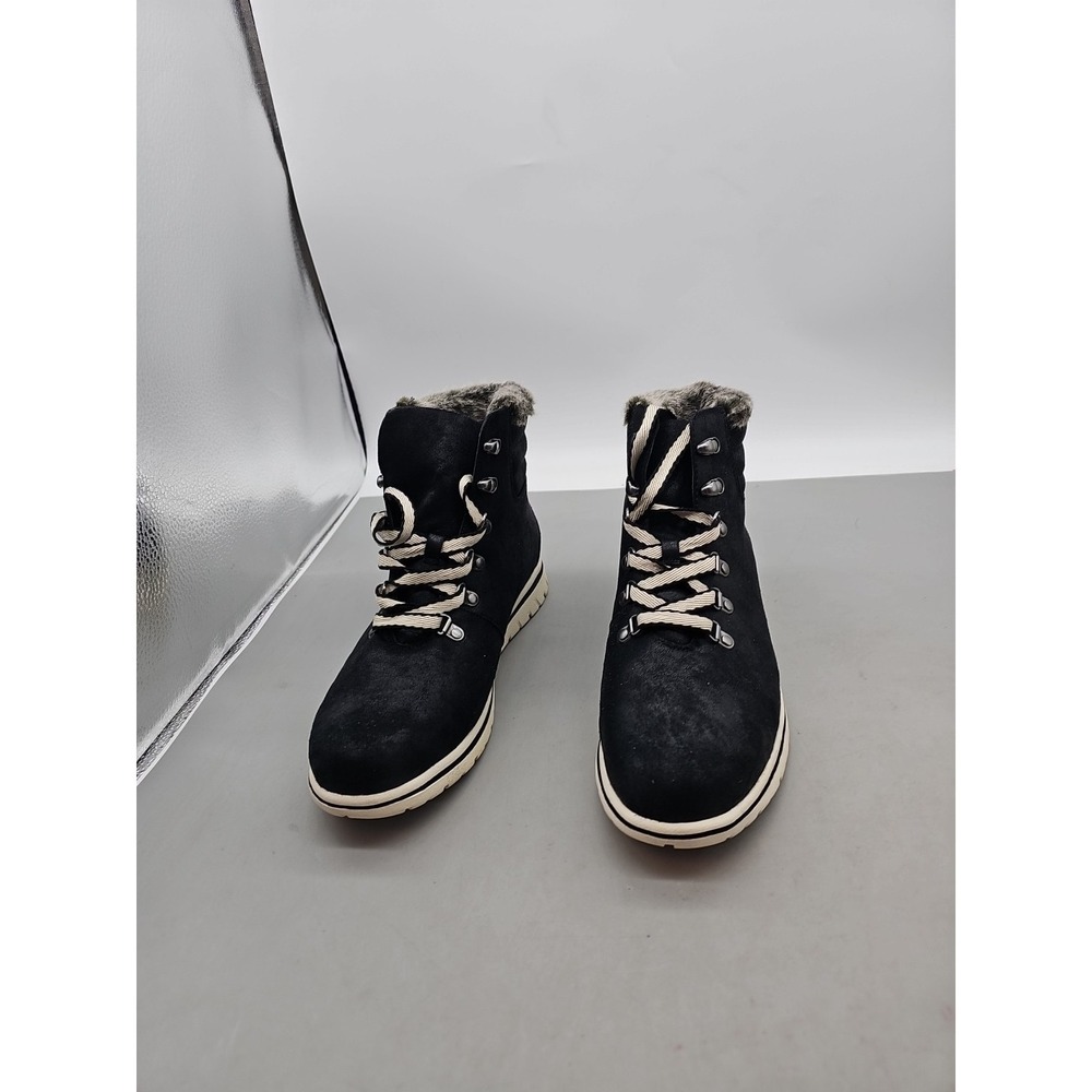 St. Johns Bay Women's Black Shae Lace Up Hiking Boots 10W